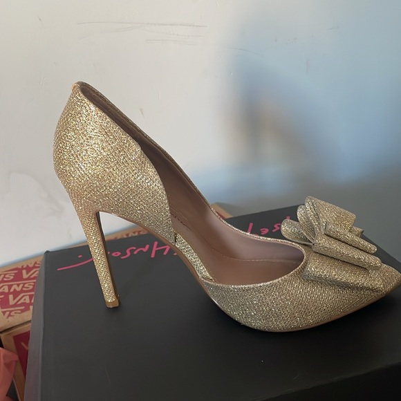 Color gold - Picture 2 of 5